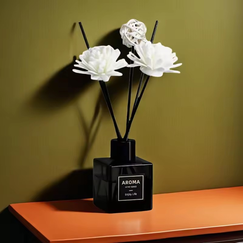 ホットセール 50ml フレームレスリードディフューザーオイ - Home Fragrance Reed Diffuser のレビューと価格