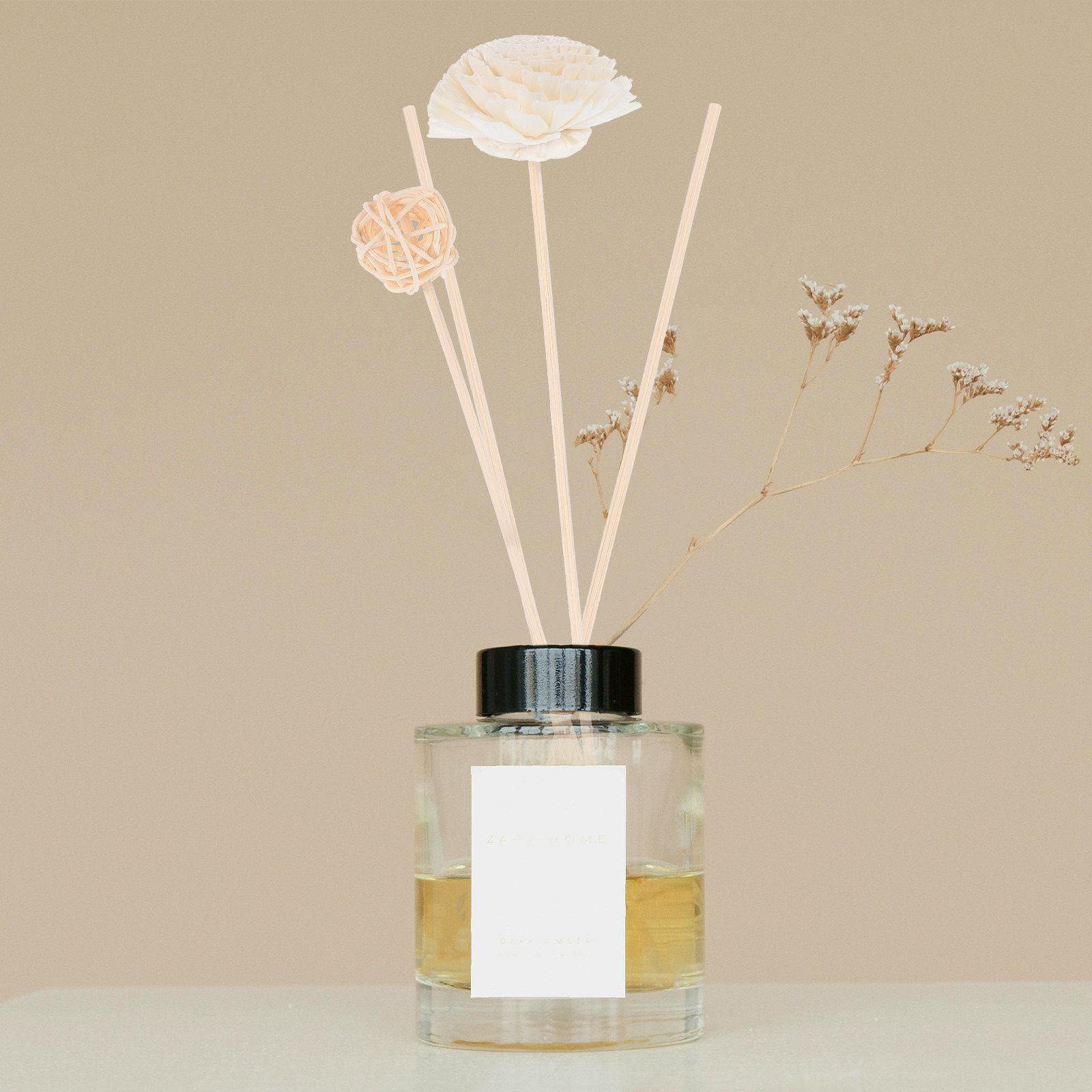 フレグランスディフューザースティック アロマエッセンシャルオ - Home Fragrance Aroma Set のレビューと価格